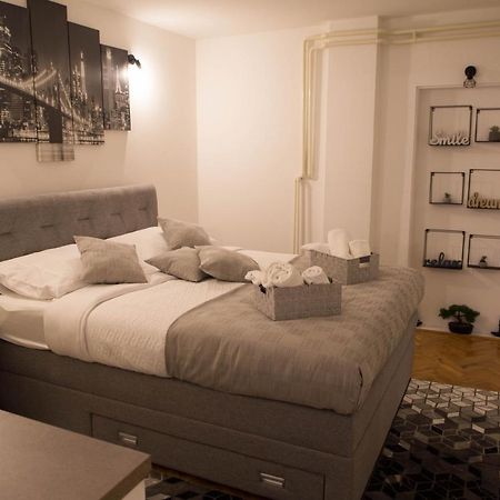 Studio Apartman Suburban Visnjevac Exterior foto